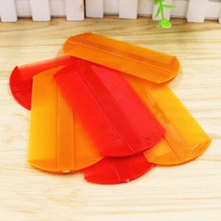 Lược bí nhựa Chiến Thắng