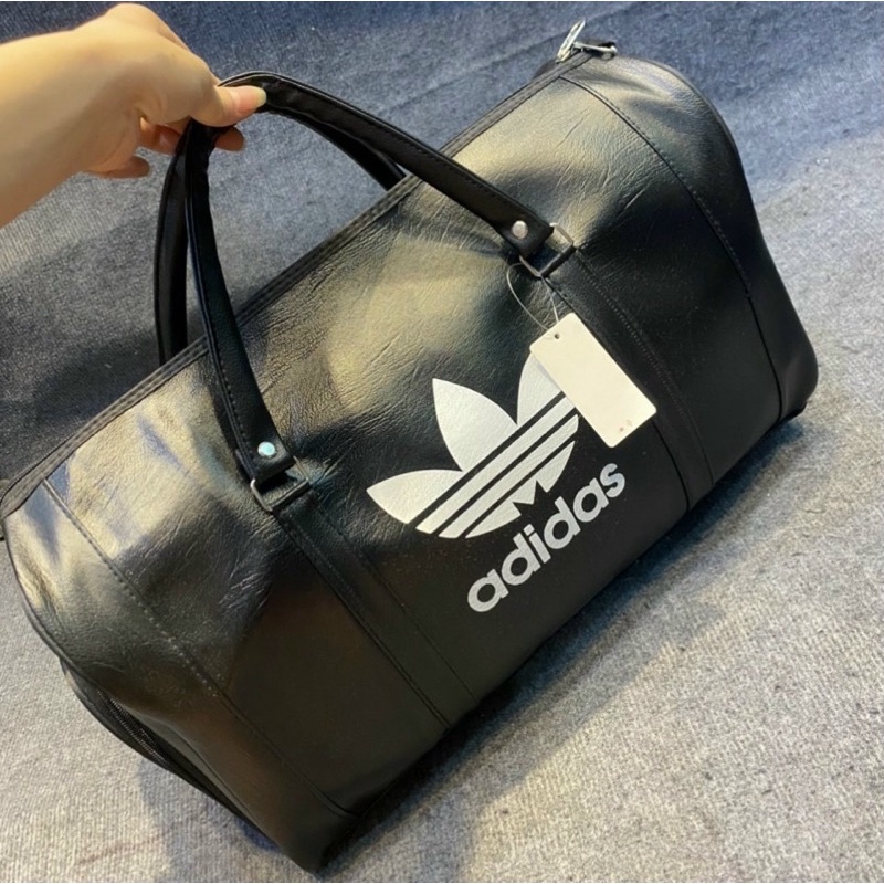Túi trống du lịch có hoạ tiết nhiều loại, Túi da thời trang in logo phong cách lịch sự btshop