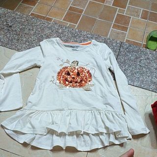 Combo áo và quần bé gái