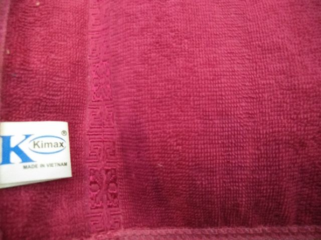 Khăn rửa mặt cao cấp  cấp, được  dệt hoàn  toàn  từ  sợi cotton trên dây truyền hiện đại  tại Việt  Nam, khăn  thấm hút