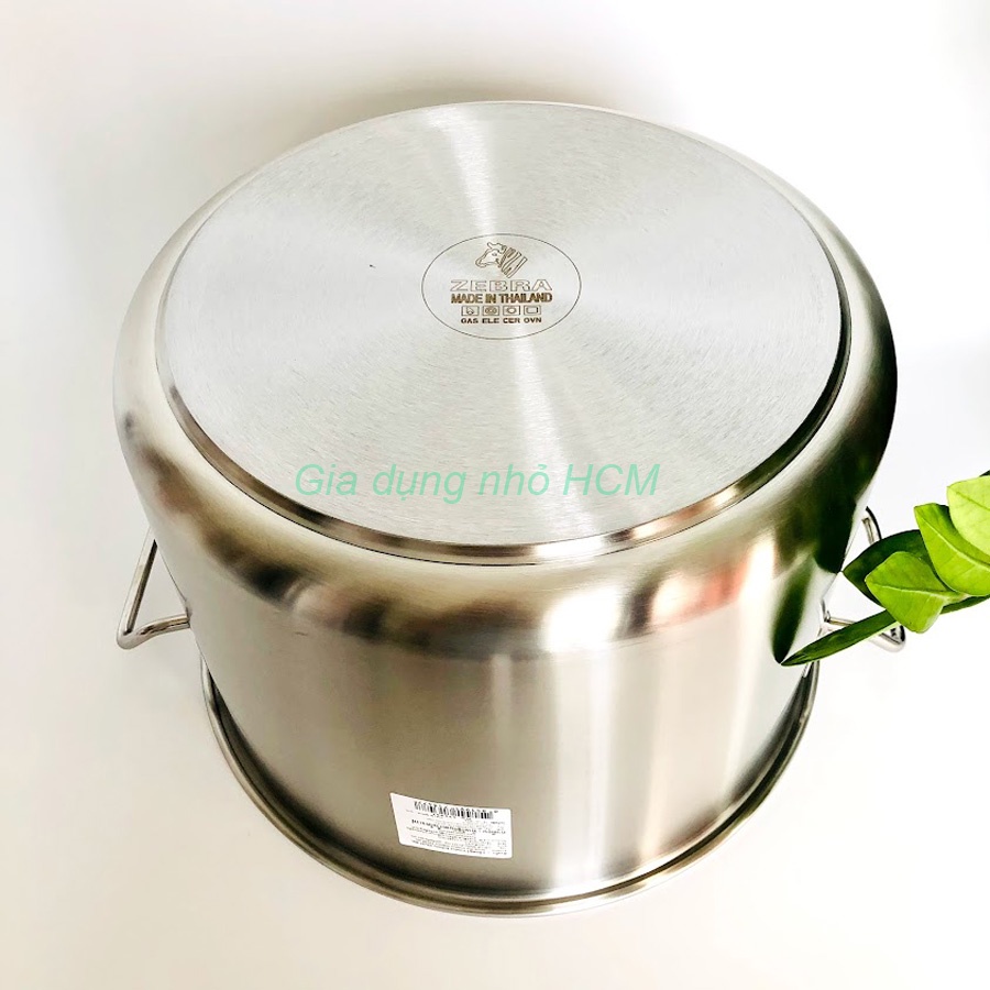 Nồi hầm 3 đáy inox 304 Vitalux Zebra 32cmx23cm 171347