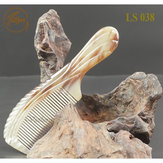 lược sừng thủ công xuất khẩu, kiểu dáng mới bền đẹp không tĩnh điện tốt cho tóc và da đầu VIETHORN: LS 038