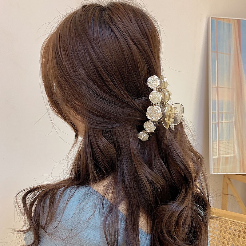 Mới Kẹp Tóc Hình Cá Mập Đính Hoa Trà Thơm Sang Trọng Cho Nữ