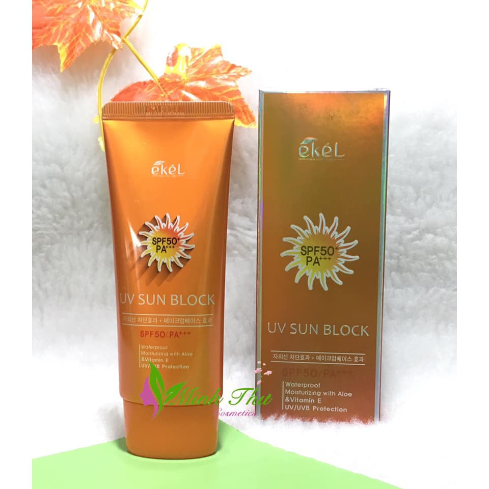 Kem chống nắng EKEL UV SUN BLOCK SPF 50+/PA+++