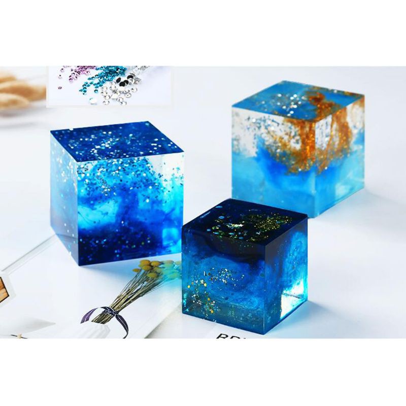 Set 4 hộp bột màu nhựa Epoxy Resin lấp lánh để làm móng tay nghệ thuật trang trí bằng tia UV