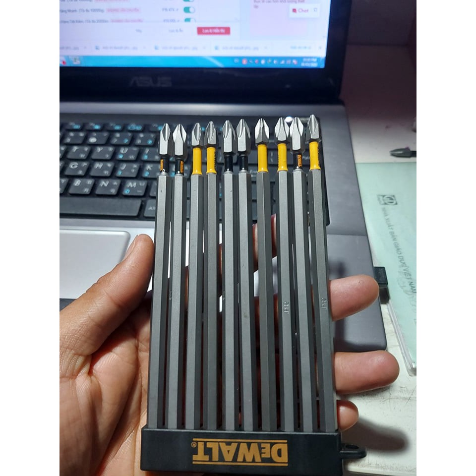 Mũi Vít DEWALT PH2 152mm
