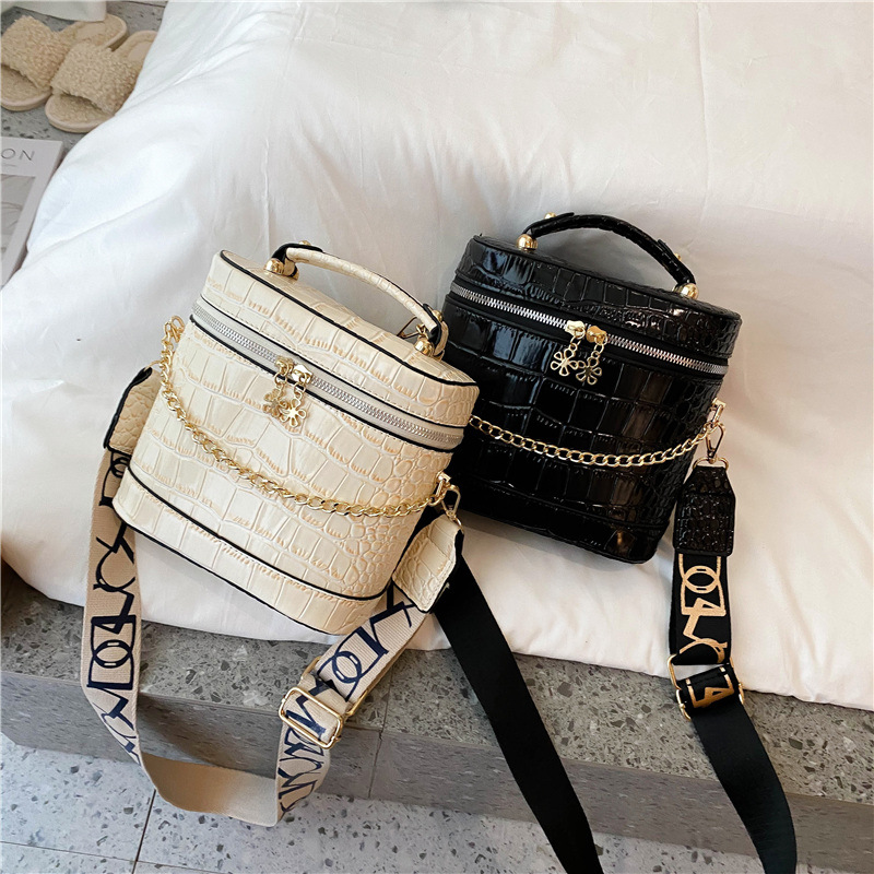 Túi Đeo Chéo JASMIN NOIR Họa Tiết Caro Thời Trang Cổ Điển Cho Nữ