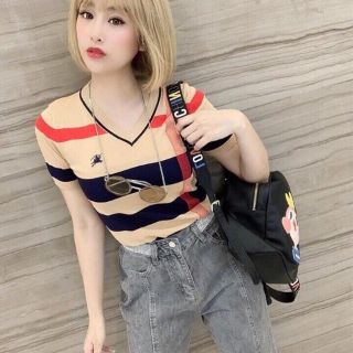 Len kẻ BBR cổ tim thêm mẫu mới