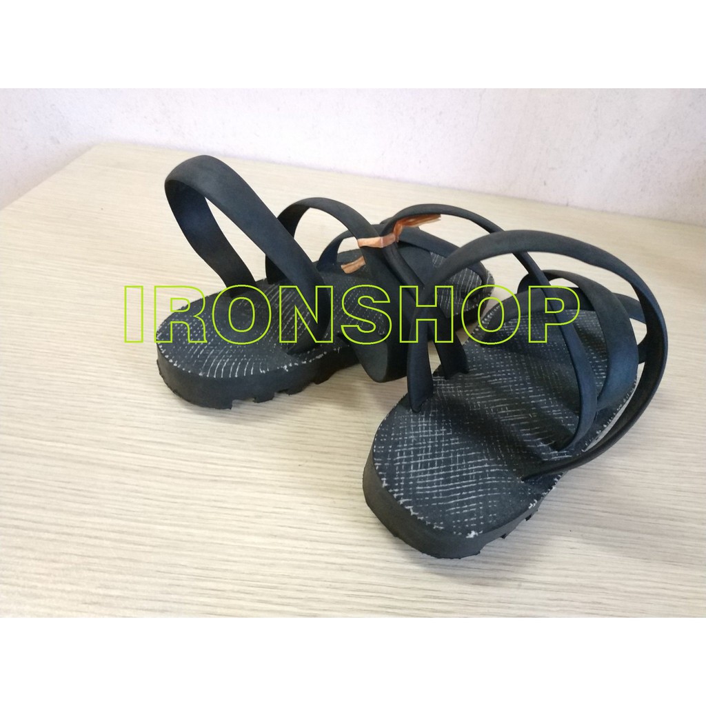 Dép cao su đúc truyền thống cực chất, phong cách , cực bền, đẹp, không trơn trượt, sử dụng mọi nơi, mọi lúc.