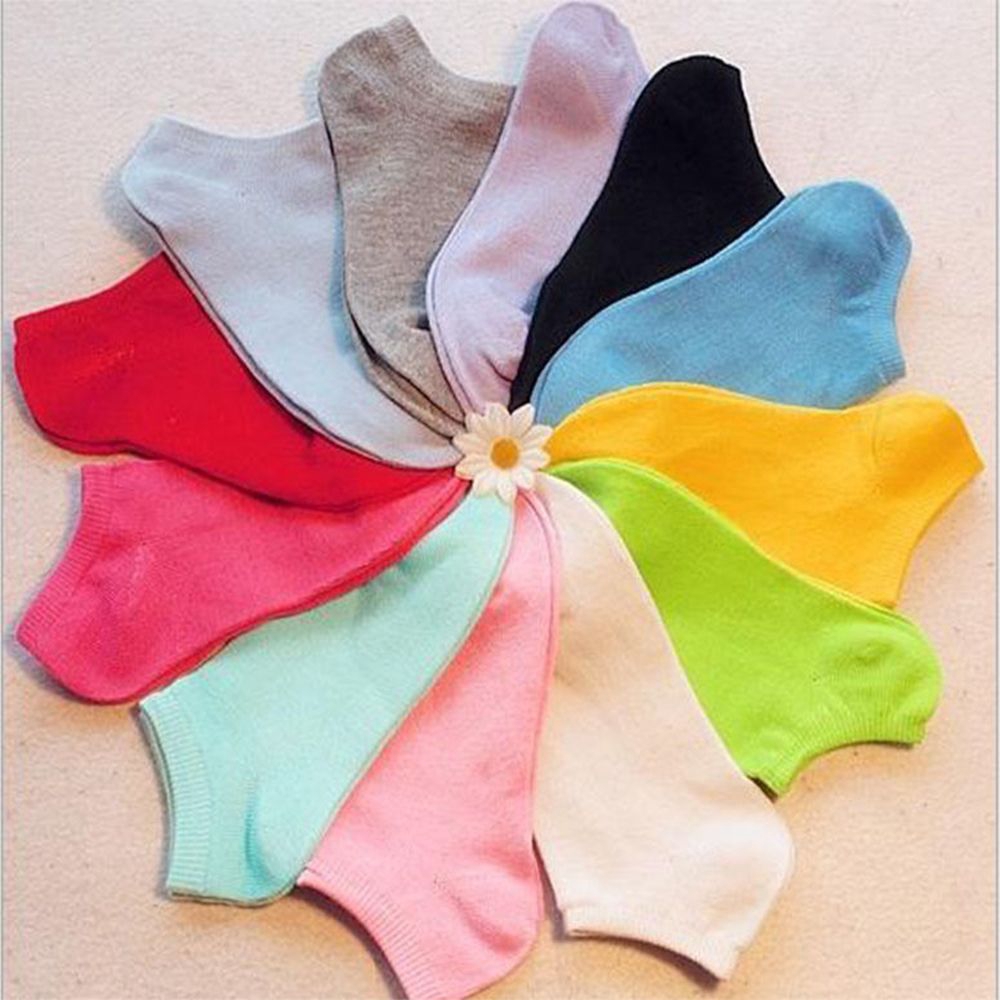 Vớ cổ ngắn màu trơn đơn giản chất liệu mềm mại thoải mái dành cho nữ