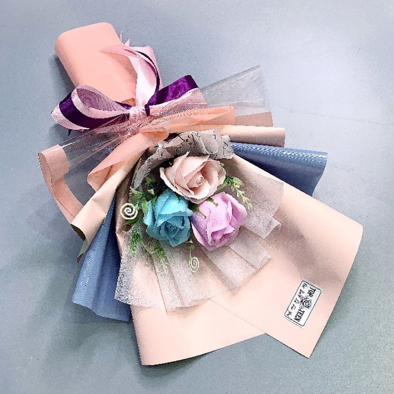 Hoa hồng sáp 3 bông