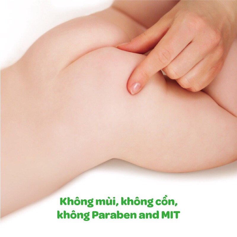 Thùng nguyên 12 bịch khăn ướt Huggies không mùi (bịch 64 miếng)