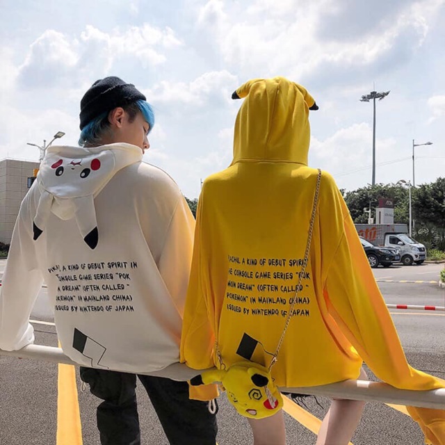 Áo hoodie pikachu