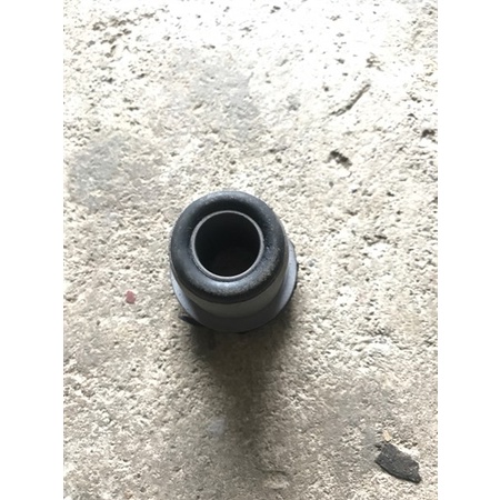 Bạc ắc Nhíp KIA K3000 trước của trước Sắt bạc ắc nhíp các loại phụ tùng ô tô