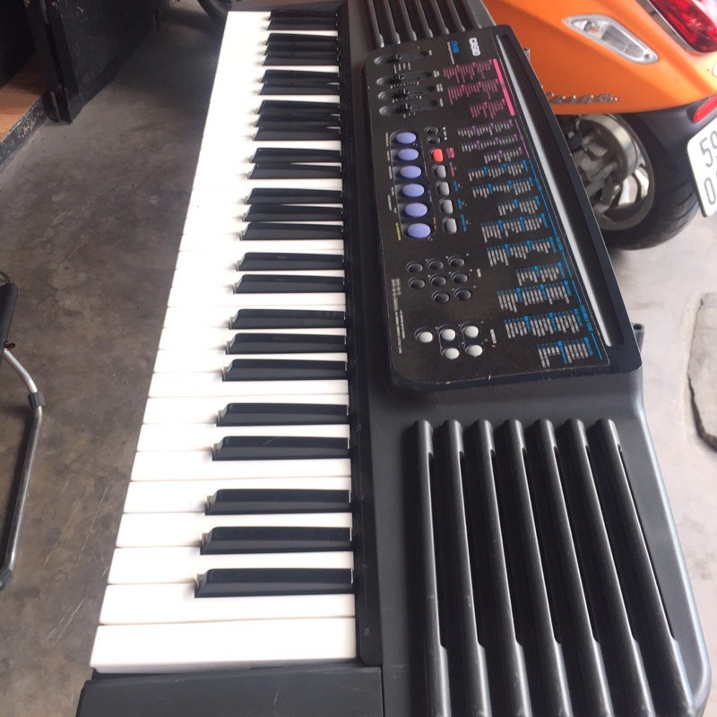 Đàn organ Nhật CT -500 giá rẻ . đầy đủ chức năng . bảo hành 12 tháng