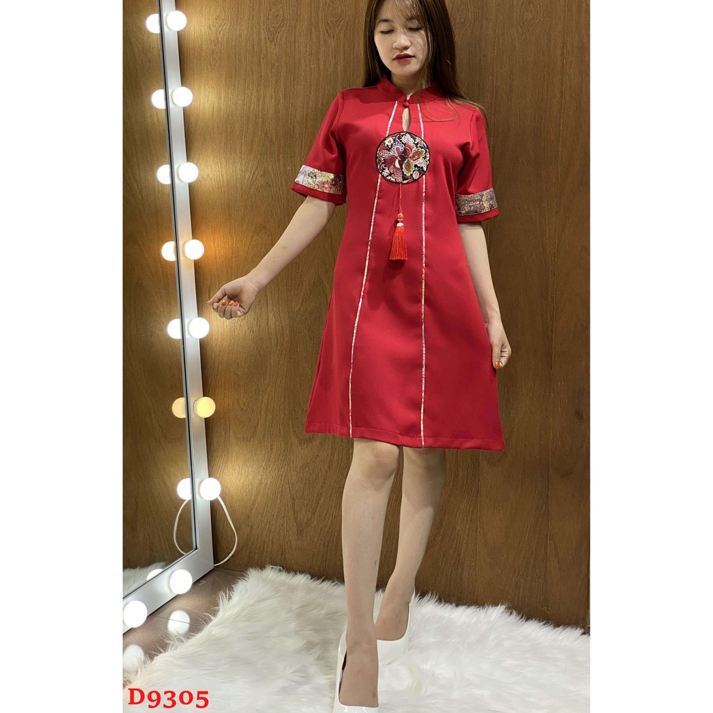 Đầm gấm đỏ áo dài cách tân nữ thêu hoa văn cao cấp ZOMI | BigBuy360 - bigbuy360.vn