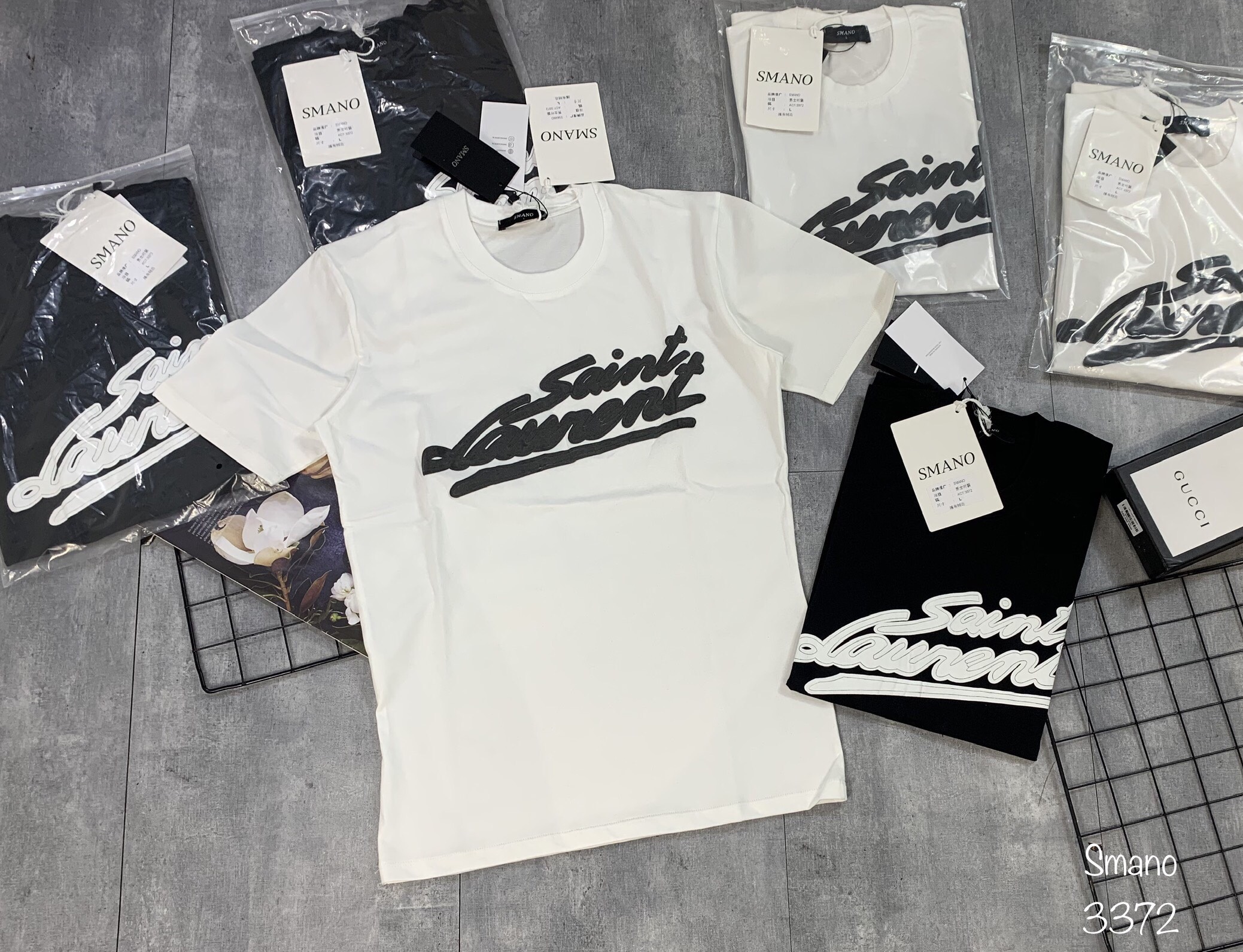 Áo Thun Nam Nữ Đẹp, Áo Đôi Nam Nữ - Thời Trang Hè Cao Cấp - AC90 | BigBuy360 - bigbuy360.vn