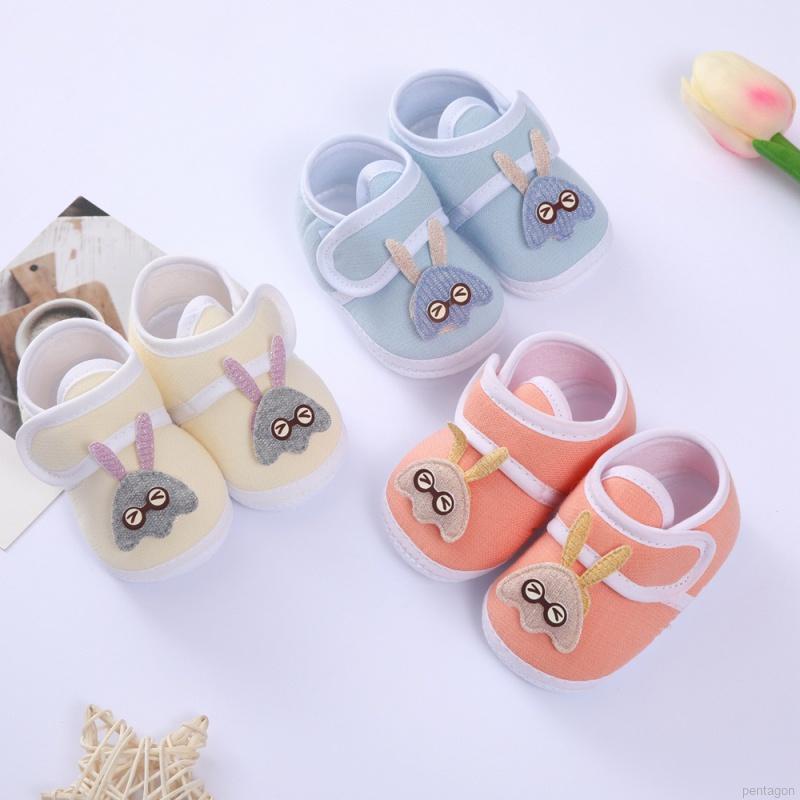 Giày thể thao đế mềm chống trượt kiểu dáng dễ thương cho bé sơ sinh 0-18 tháng tuổi