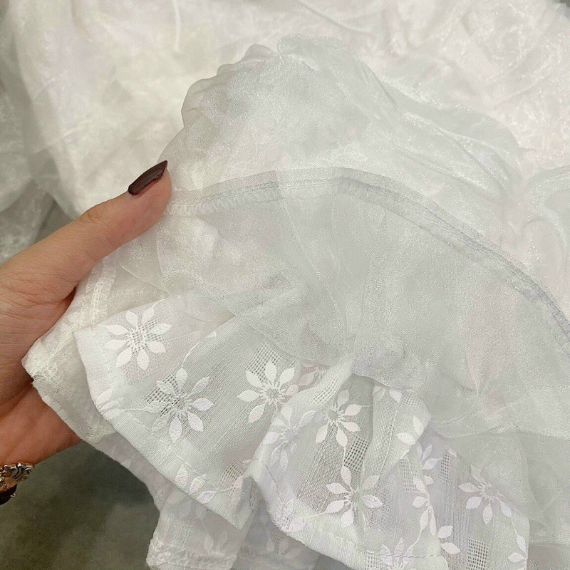 Đầm Trắng CHIC DRESS thiết kế tiểu thư búp tay bồng chất liệu vải hoa cotton & voan kiếng tone trắng nhẹ nhàng | BigBuy360 - bigbuy360.vn