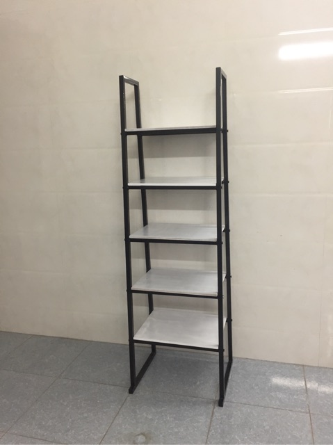 Kệ để giày, túi xách trưng bày