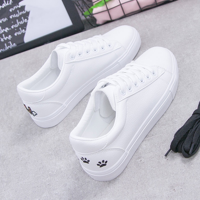 Giày thể thao IELGY đế bằng mũi tròn chống trượt dễ thương