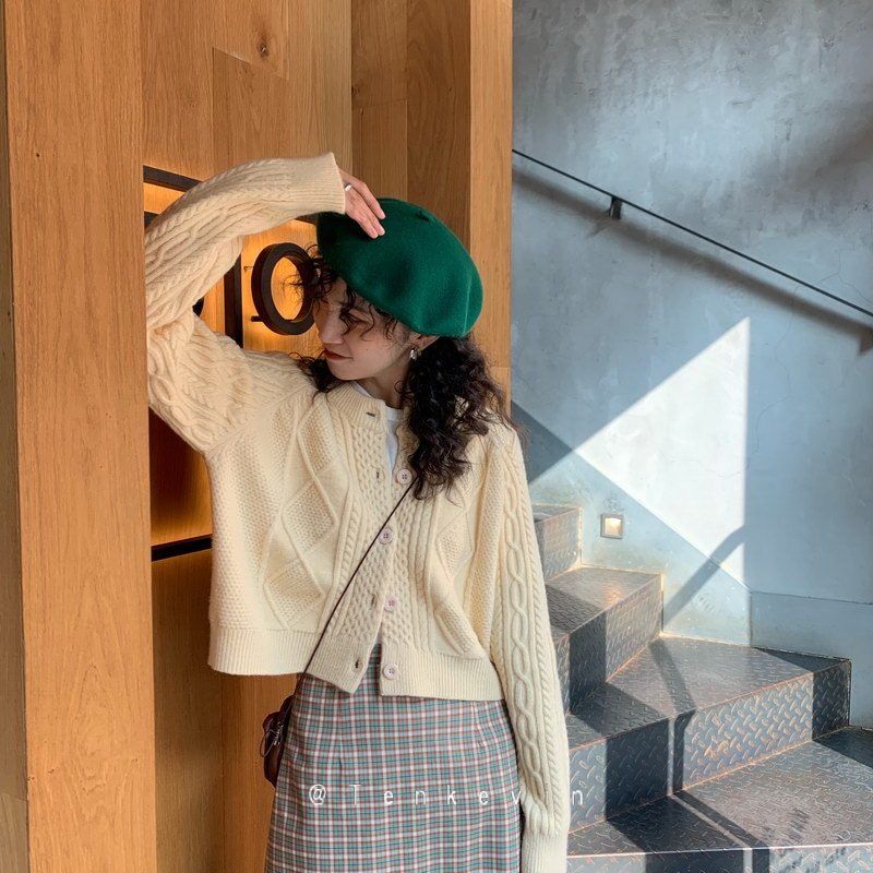 Áo khoác cardigan dệt kim cổ tròn kiểu Hàn Quốc đơn giản xinh xắn dành cho nữ