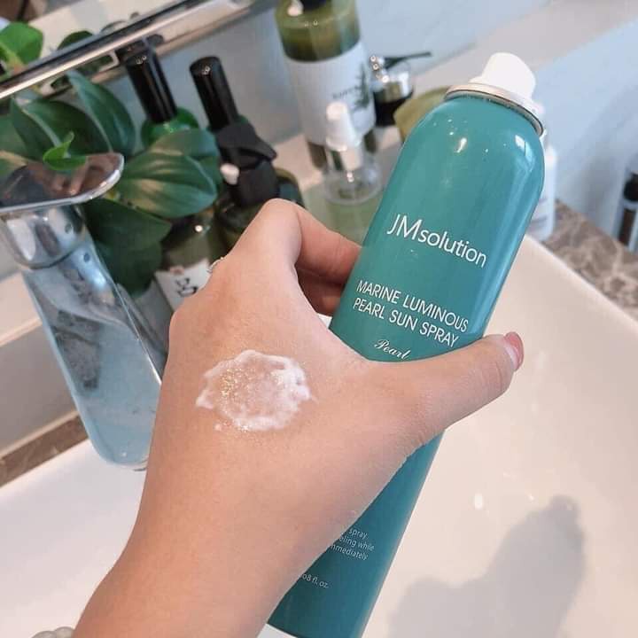Xịt Chống Nắng  JM Solution Nâng Tone Dưỡng Da Sáng Hồng Luminous Sun Spray 180ml Hàn Quốc