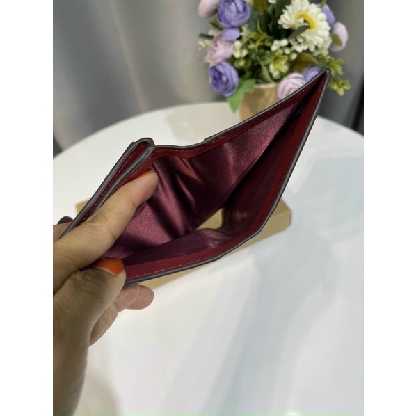 Ví Coach Medium hoa văn trẻ trung