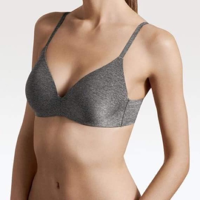 ÁO LÓT UNIQLO Loại Cài Sau Auth