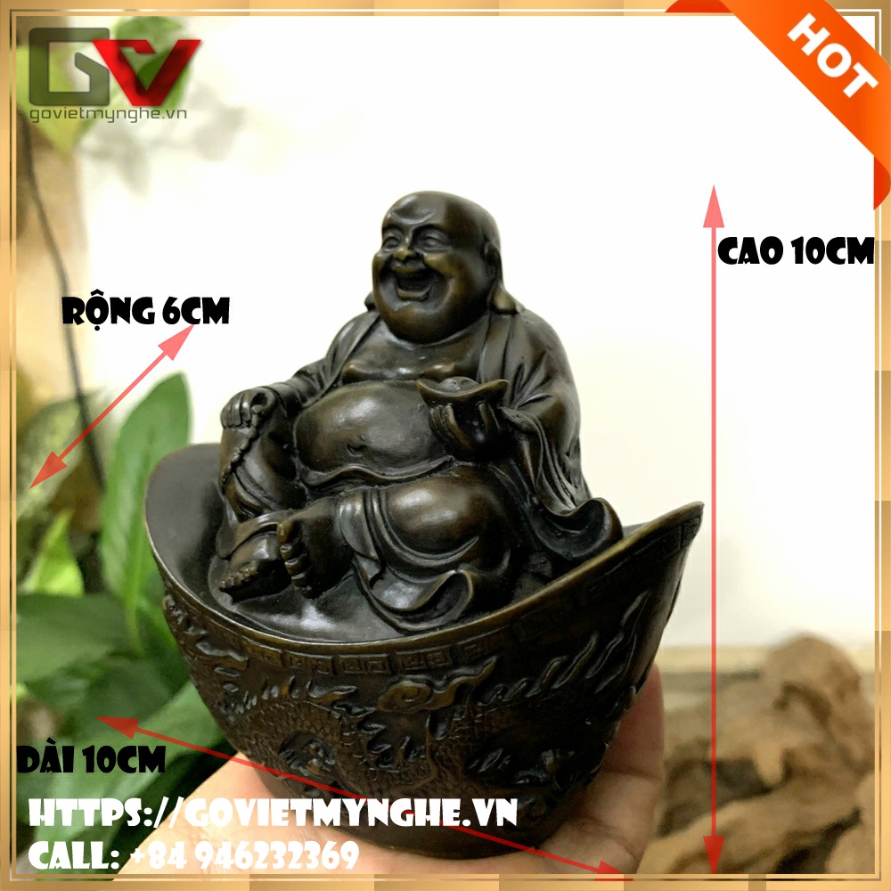 Tượng đá trang trí Phật Di Lặc ngồi trên thỏi vàng tay cầm thỏi vàng - Cao 10cm - Màu nâu đen
