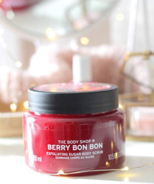 Tẩy da chết Thebodyshop berry bon bon, 250ml, auth