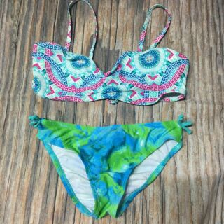 Bikini cho bé