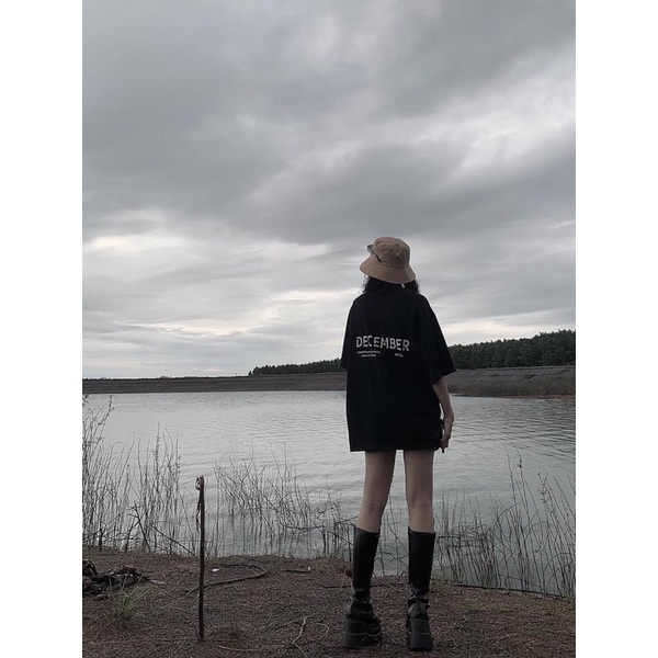 Áo thun nam nữ tay lỡ, áo phông form rộng unisex December Black Vr2 | BigBuy360 - bigbuy360.vn