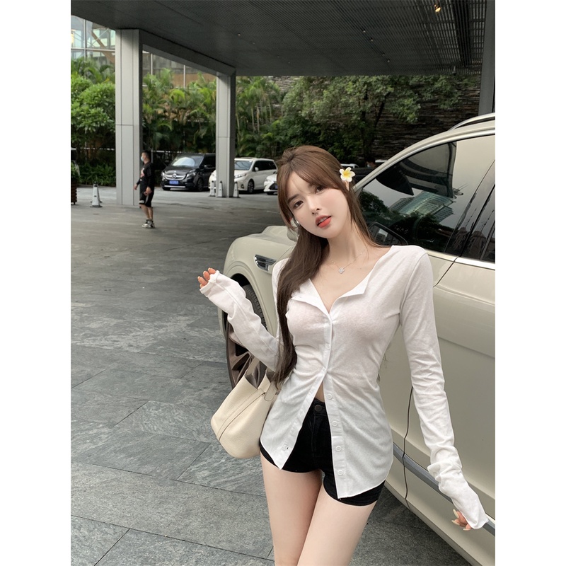 Áo Thun Nữ Tay Dài Cổ Chữ V Phong Cách Vintage Thời Trang