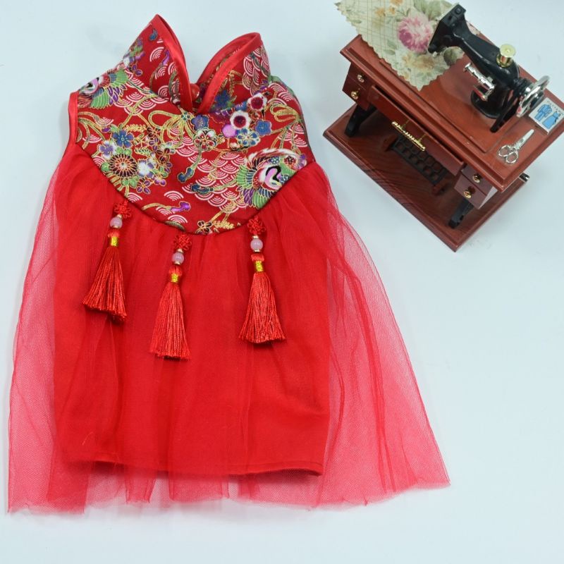 váy đỏ tết cho chó mèo