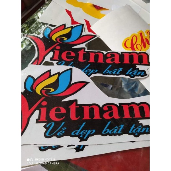 Tem chữ Vietnam dán trang trí xe ô tô, Tem chữ Vietnam