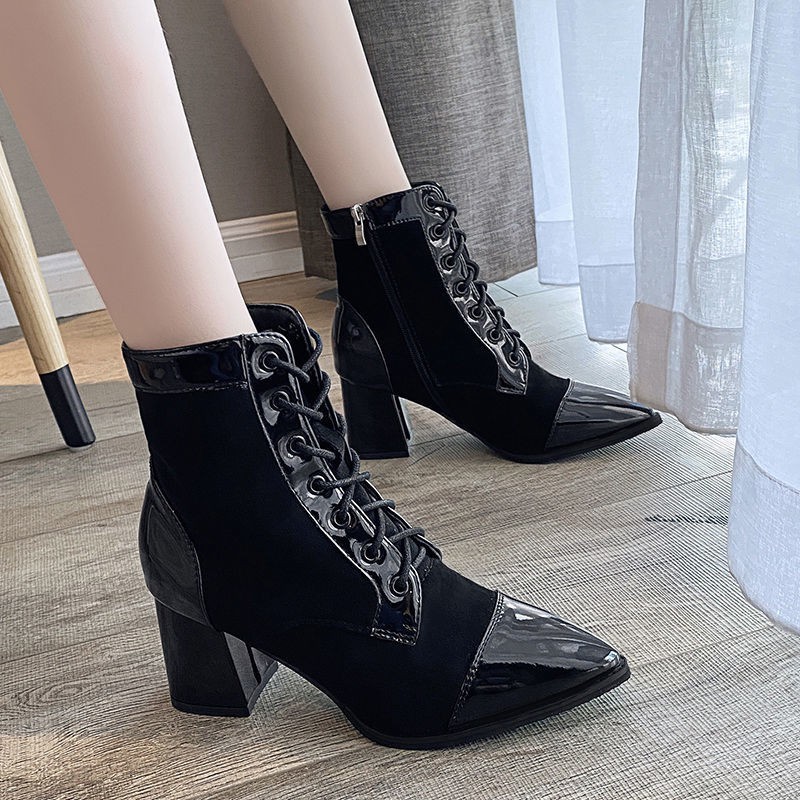 Giày bốt martin gót cao phối dây cột phong cách Anh Quốc thu đông 2020 | BigBuy360 - bigbuy360.vn