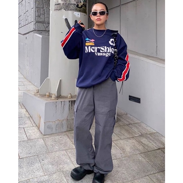 Áo sweater giống Jennie