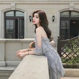 Đầm trễ vai viền bèo
