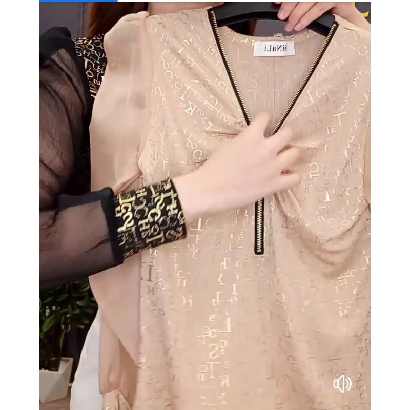 Áo nhũ phối khóa kéo