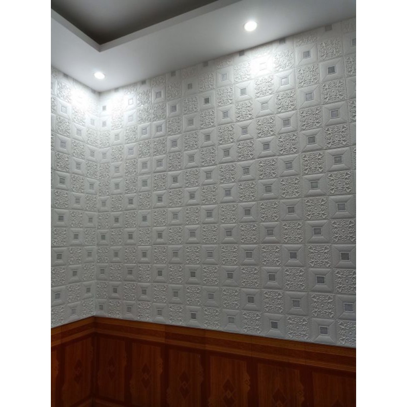 Xốp dán tường hoa văn khổ lớn 70x70cm