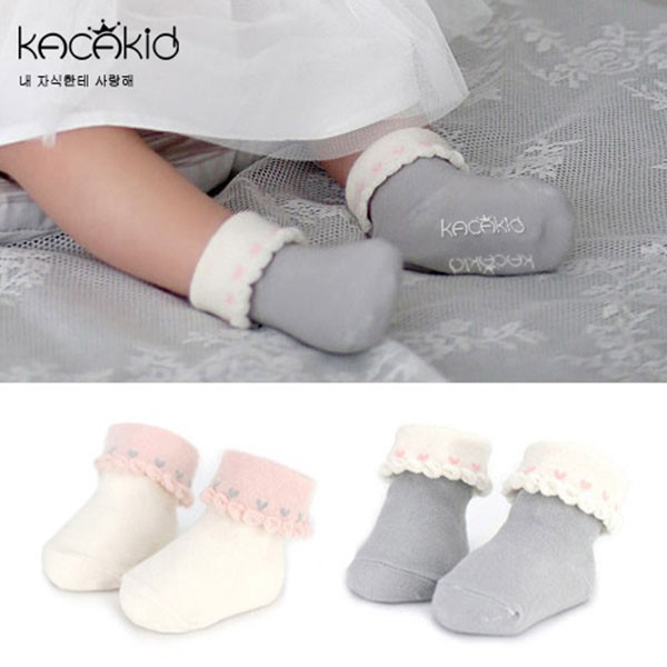 Tất dài phối ren kiểu dáng xinh xắn cho bé gái Bé xếp lớp lưới màu tinh khiết nấm ren ống giữa công chúa vớ