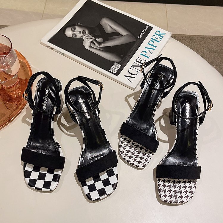 Dép Cao Gót Mũi Vuông Quai Ngang Phong Cách Mới Mùa Hè 2022 FT6071