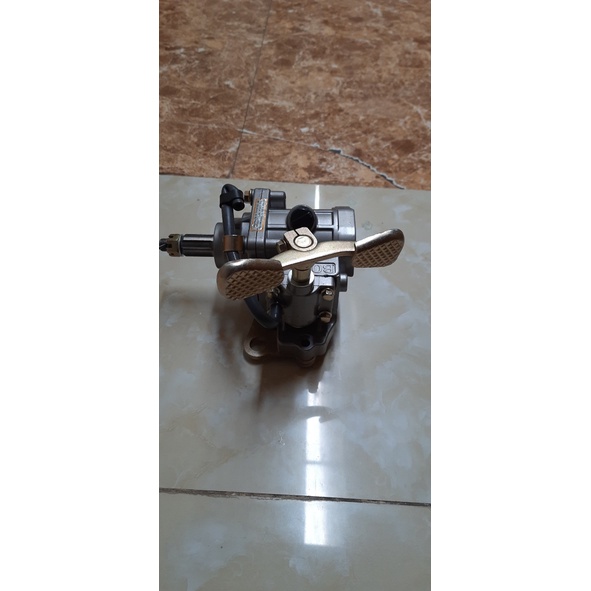Hộp số đảo chiều tiến lùi,cốt 19li,dùng cho máy 150cc,175cc,200cc,250cc,và các dòng máy yamaha (cốt vào máy 6 răng