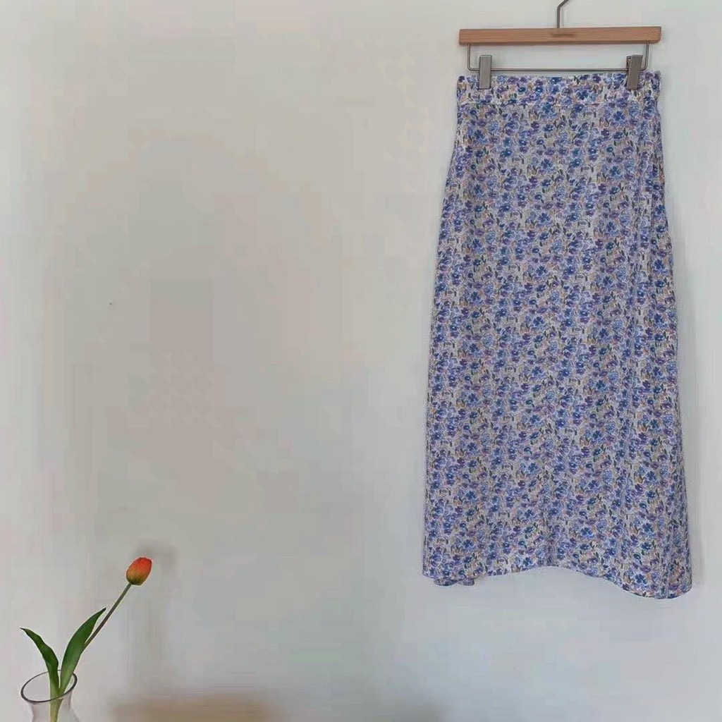 Chân váy hoa nhí floral xanh | BigBuy360 - bigbuy360.vn