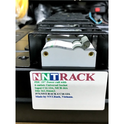 Ổ cắm tủ rack lấy điện ra từ ups, ổ cắm 6 lỗ đa năng, ổ cắm 12 lỗ , ổ cắm 20 lỗ, ổ cắm 24 lỗ