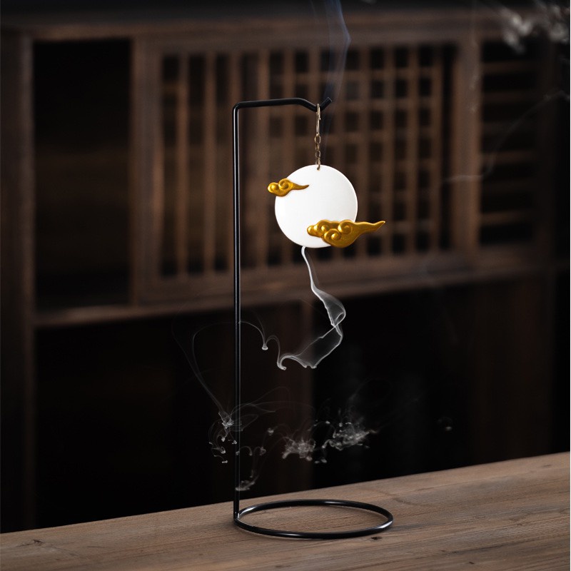 Thác Khói Trầm Hương Trăng Treo Thác Xông Trầm Trăng