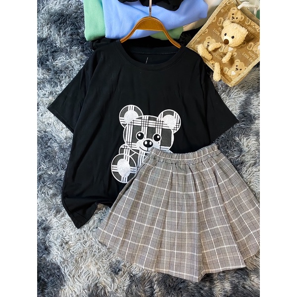 [SIEU SALE] SÉT váy chú gấu áo phông - chân váy caro có quần trong (hàng có sẵn) | BigBuy360 - bigbuy360.vn