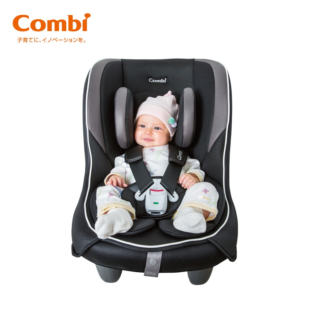 Ghế ngồi ô tô Combi Coccoro EG màu đen cho bé từ sơ sinh đến 18kg