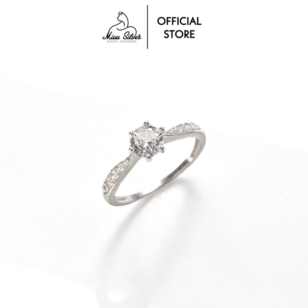 Nhẫn bạc nữ Miuu Silver đính đá 6 trấu thân vát Christiana Ring